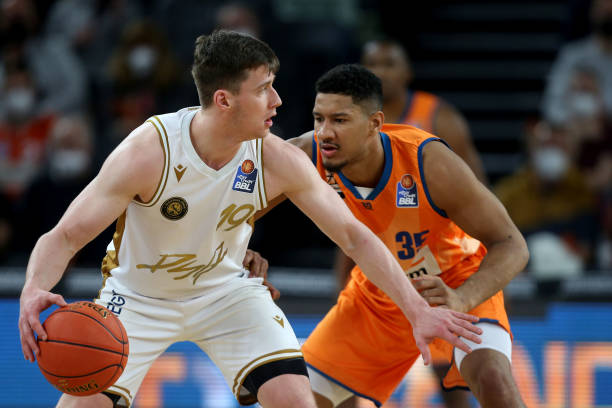 一场赛事的 一场赛事的